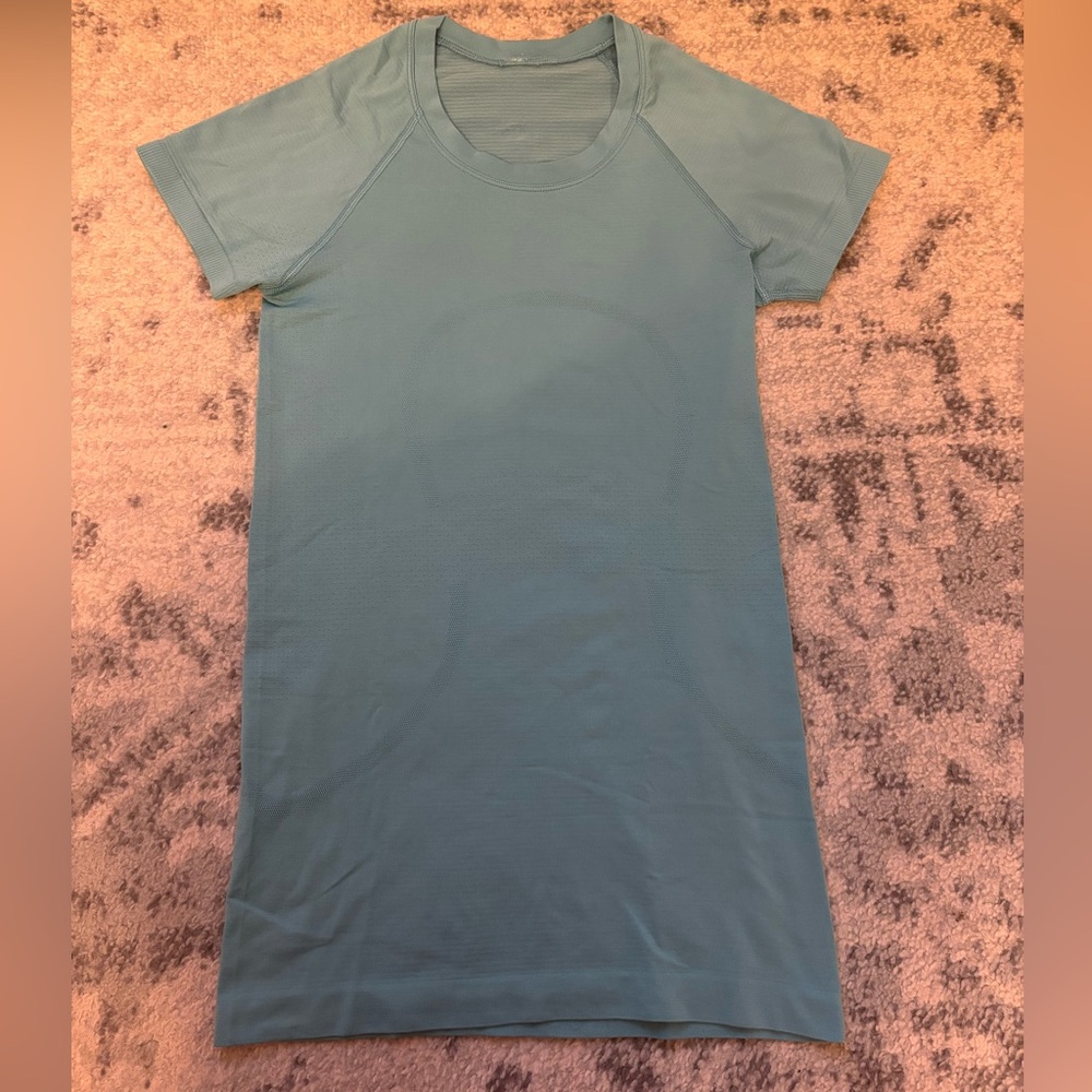 Lululemon Short Sleeve Swiftly Tech